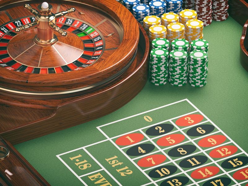 Системные особенности, игры, расчеты, бонусы и поддержка